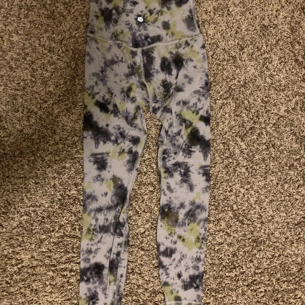 Lululemon Align High-Rise Crop 21" Radial Tie Dye Mauve Grey Multi Size 2 - Picture 2 of 3